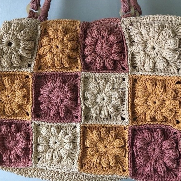 crochet granny square purse